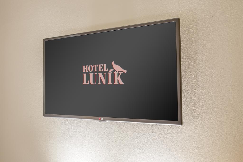 Hotel Lunik Praha Exteriér fotografie